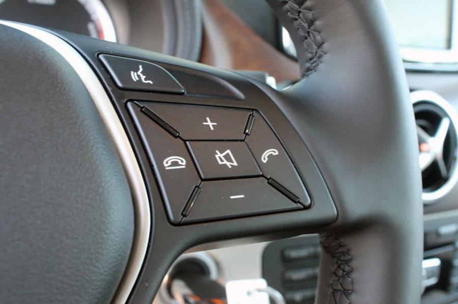  Mercedes-Benz B-Class Electric Drive 2014 года  (US) (фото 22 из 59)